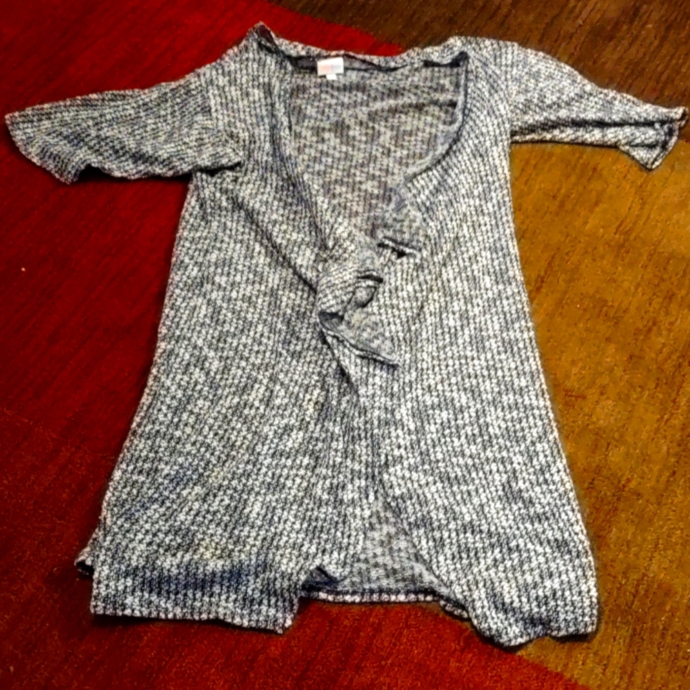 Super comfy Shirley cardi